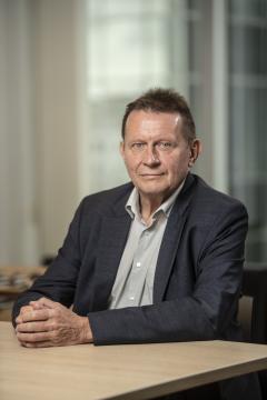 Frank Vanhoonacker